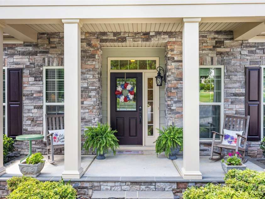 8477 Whitworth Avenue, Harrisburg, NC 28075.  MLS# CAR4399268, YatesRealty ID 35095. 