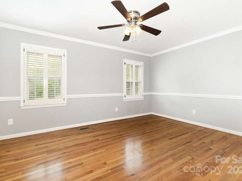 2241 Gaines Avenue, Gastonia, NC 28054.  MLS# CAR4284990, YatesRealty ID 35096. 