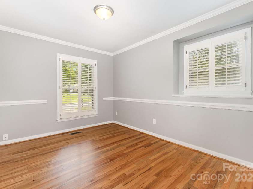 2241 Gaines Avenue, Gastonia, NC 28054.  MLS# CAR4284990, YatesRealty ID 35096. 