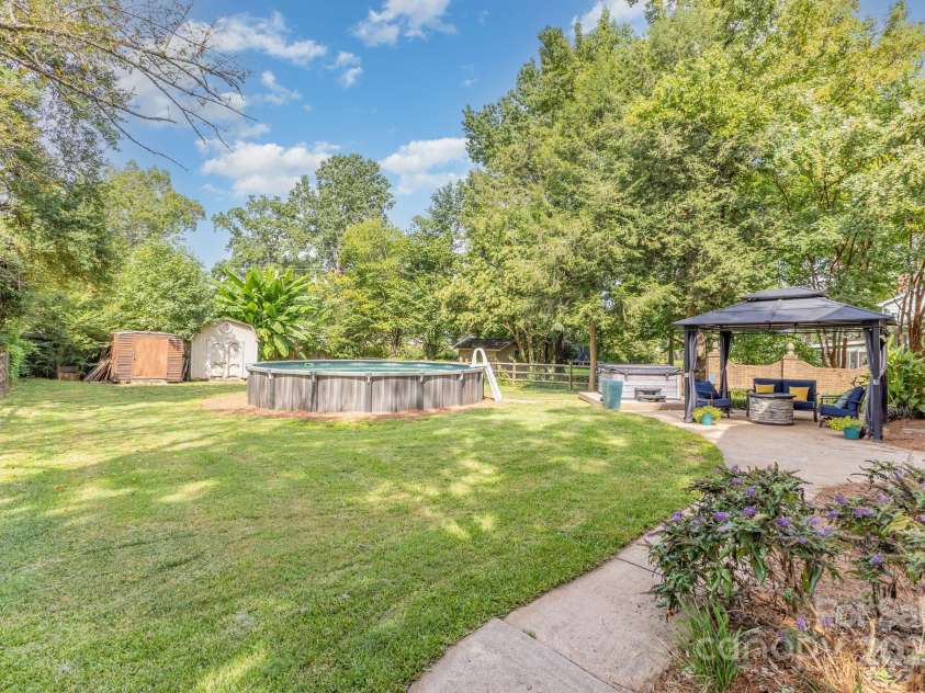 2241 Gaines Avenue, Gastonia, NC 28054.  MLS# CAR4284990, YatesRealty ID 35096. 