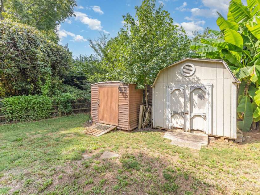 2241 Gaines Avenue, Gastonia, NC 28054.  MLS# CAR4284990, YatesRealty ID 35096. 