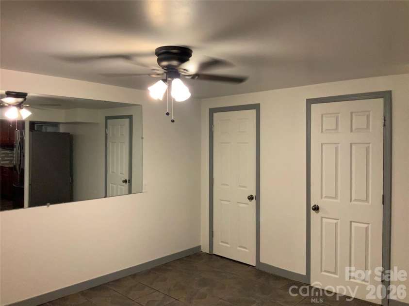 44 Rathfarnham Road, Asheville, NC 28803.  MLS# CAR4400522, YatesRealty ID 35097. 