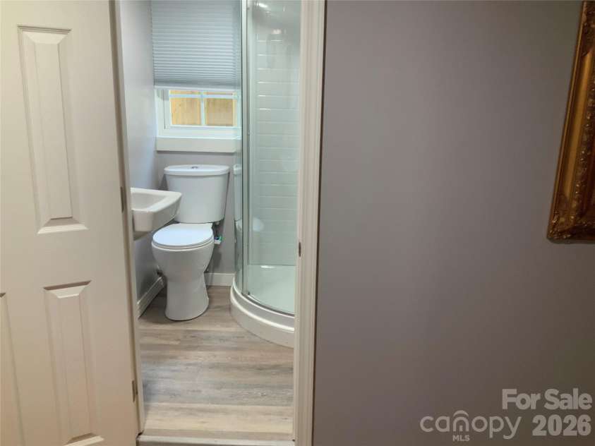 44 Rathfarnham Road, Asheville, NC 28803.  MLS# CAR4400522, YatesRealty ID 35097. 