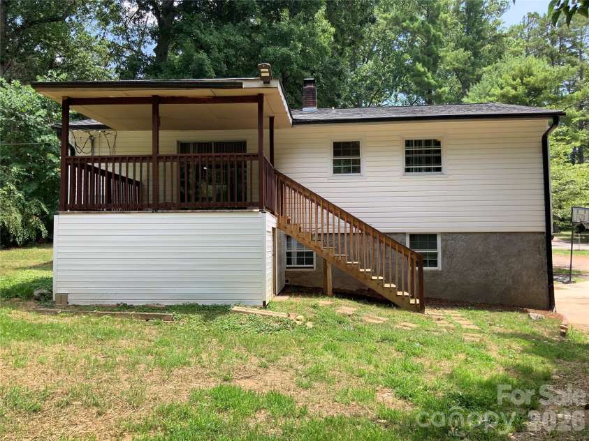 44 Rathfarnham Road, Asheville, NC 28803.  MLS# CAR4400522, YatesRealty ID 35097. 