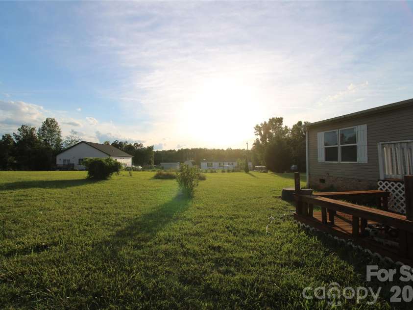 104 Waynes Place, Kings Mountain, NC 28086.  MLS# CAR4400434, YatesRealty ID 35098. 