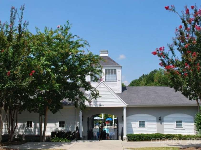 19112 Glouster Court, Cornelius, NC 28031.  MLS# CAR4291361, YatesRealty ID 35099. Poolhouse