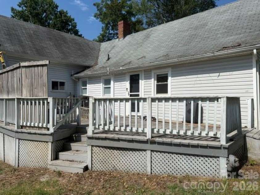 812 Mill Street, Albemarle, NC 28001.  MLS# CAR4400622, YatesRealty ID 35099. Back Deck Area