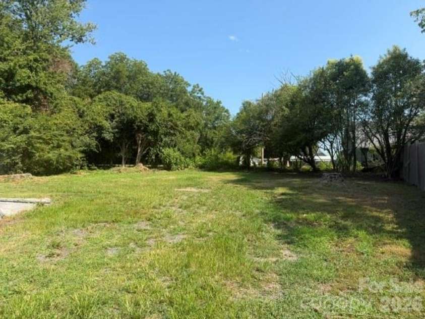 812 Mill Street, Albemarle, NC 28001.  MLS# CAR4400622, YatesRealty ID 35099. Back Yard