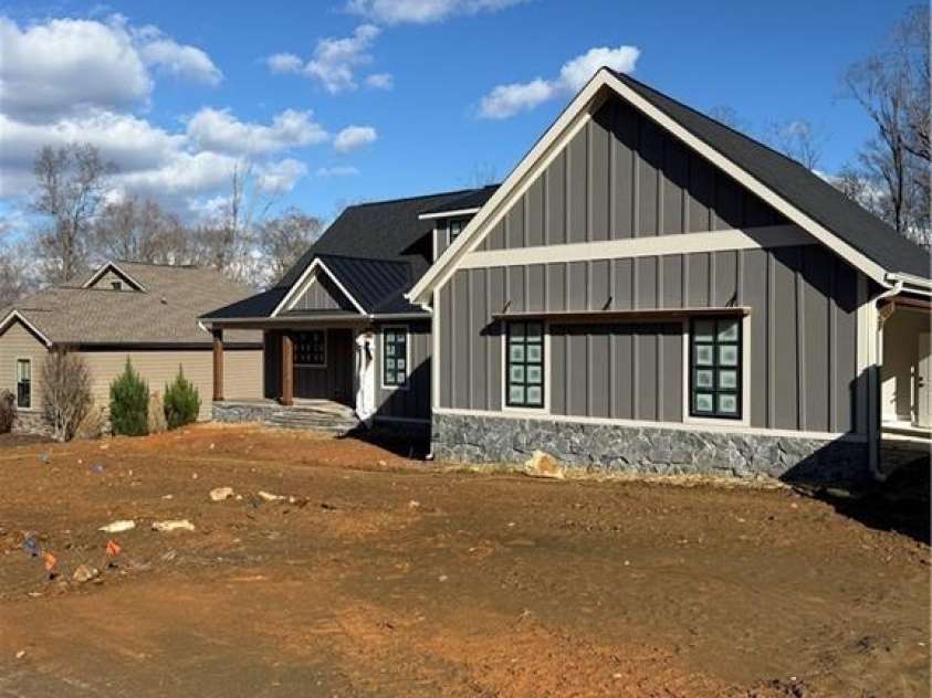 655 Lissara Lodge Drive, Lewisville, NC 27023.  MLS# CAR4211332, YatesRealty ID 351. 