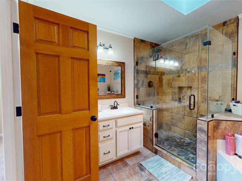 95 Lake Club Lane, Nebo, NC 28761.  MLS# CAR4171181, YatesRealty ID 351. 