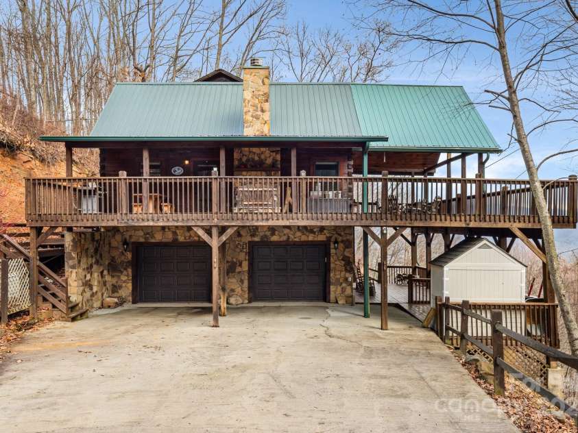 1603 Black Forest Drive, Bryson City, NC 28713.  MLS# CAR4294723, YatesRealty ID 35100. 