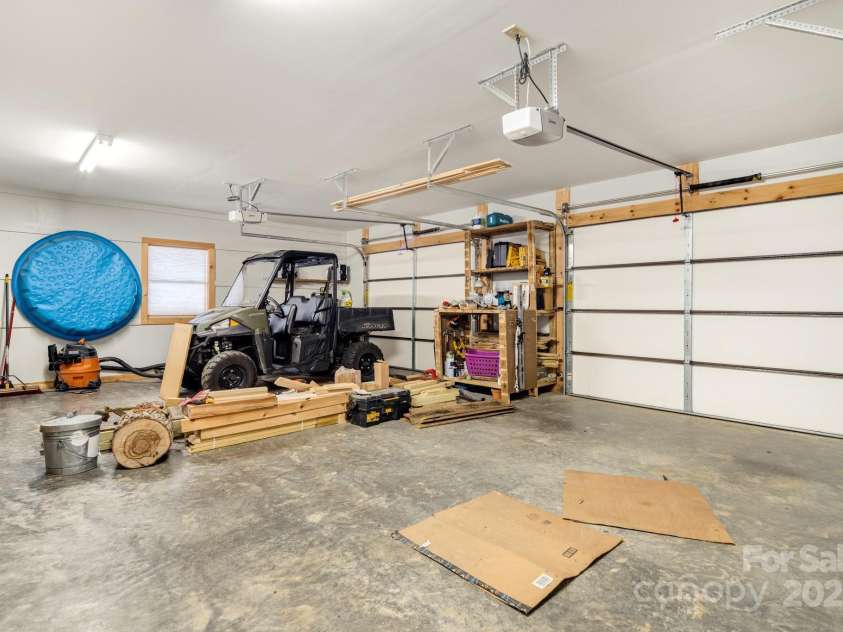 1603 Black Forest Drive, Bryson City, NC 28713.  MLS# CAR4294723, YatesRealty ID 35100. 
