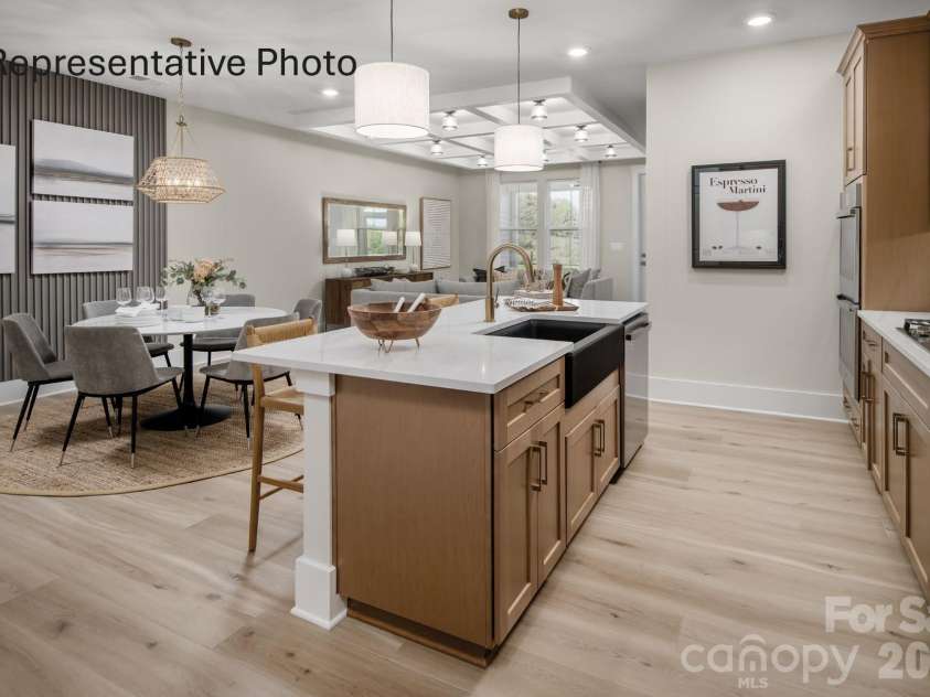 1425 Twin Leaf Road, Fort Mill, SC 29715.  MLS# CAR4400470, YatesRealty ID 35101. 