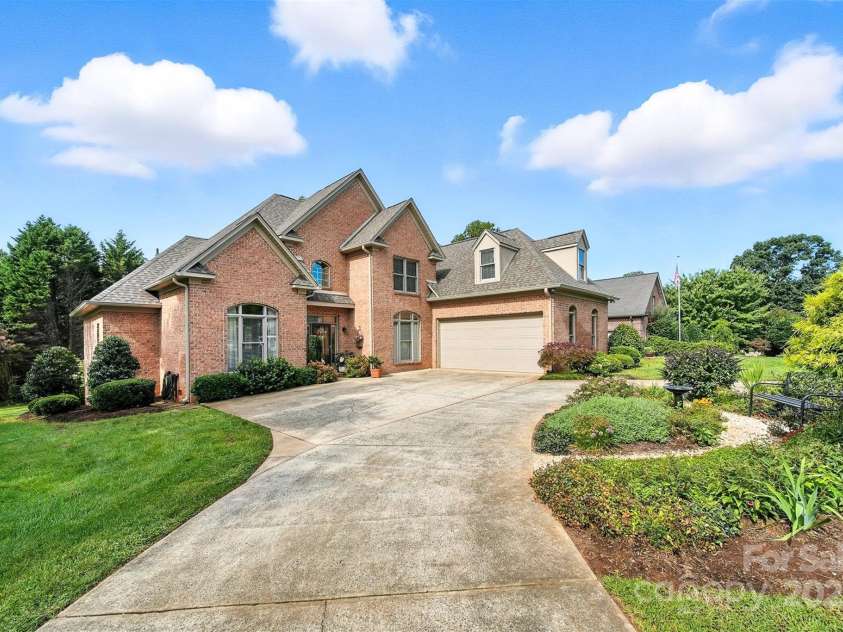 510 7th Street, Conover, NC 28613.  MLS# CAR4297080, YatesRealty ID 35101. 
