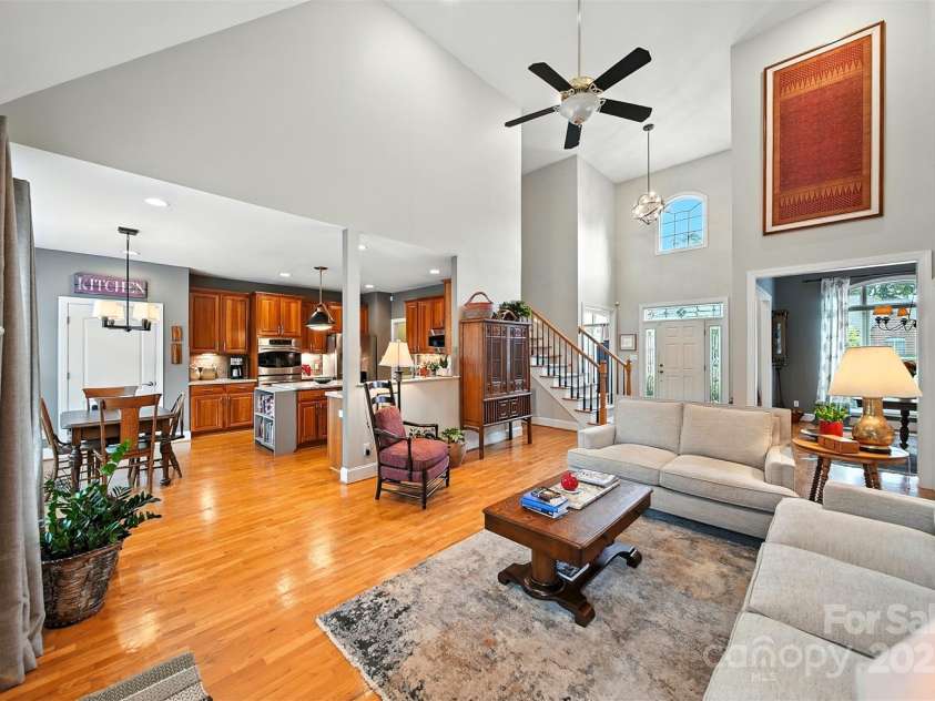 510 7th Street, Conover, NC 28613.  MLS# CAR4297080, YatesRealty ID 35101. 