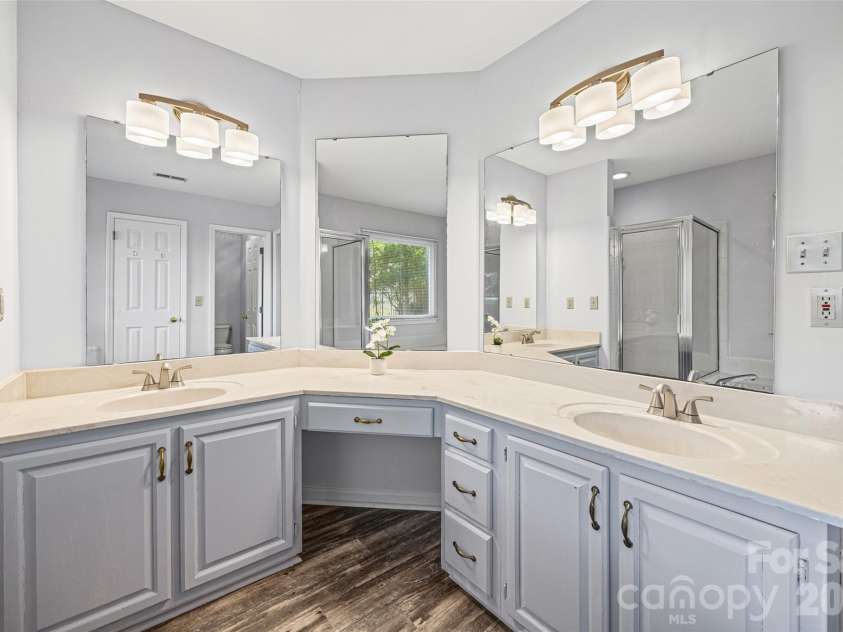 5053 Suwarrow Court, Tega Cay, SC 29708.  MLS# CAR4395650, YatesRealty ID 35103. 