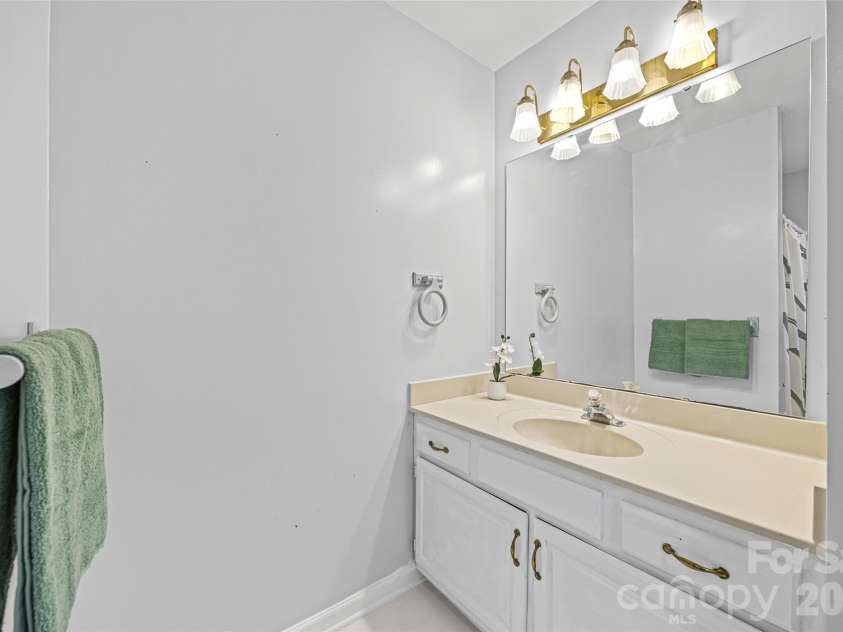5053 Suwarrow Court, Tega Cay, SC 29708.  MLS# CAR4395650, YatesRealty ID 35103. 