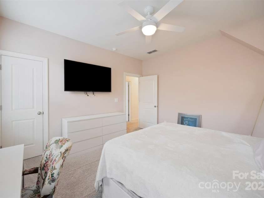 731 Lagan Court, Fort Mill, SC 29715.  MLS# CAR4284293, YatesRealty ID 35103. 