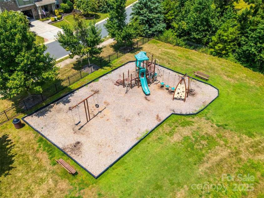 731 Lagan Court, Fort Mill, SC 29715.  MLS# CAR4284293, YatesRealty ID 35103. 