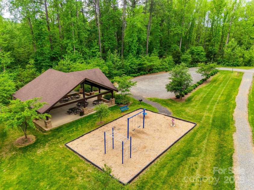 731 Lagan Court, Fort Mill, SC 29715.  MLS# CAR4284293, YatesRealty ID 35103. 