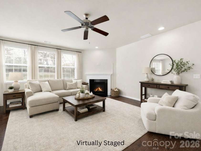 10328 Ebbets Road, Charlotte, NC 28273.  MLS# CAR4409878, YatesRealty ID 35104. Family Room