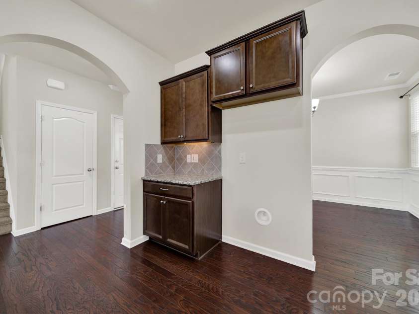 10328 Ebbets Road, Charlotte, NC 28273.  MLS# CAR4409878, YatesRealty ID 35104. Kitchen