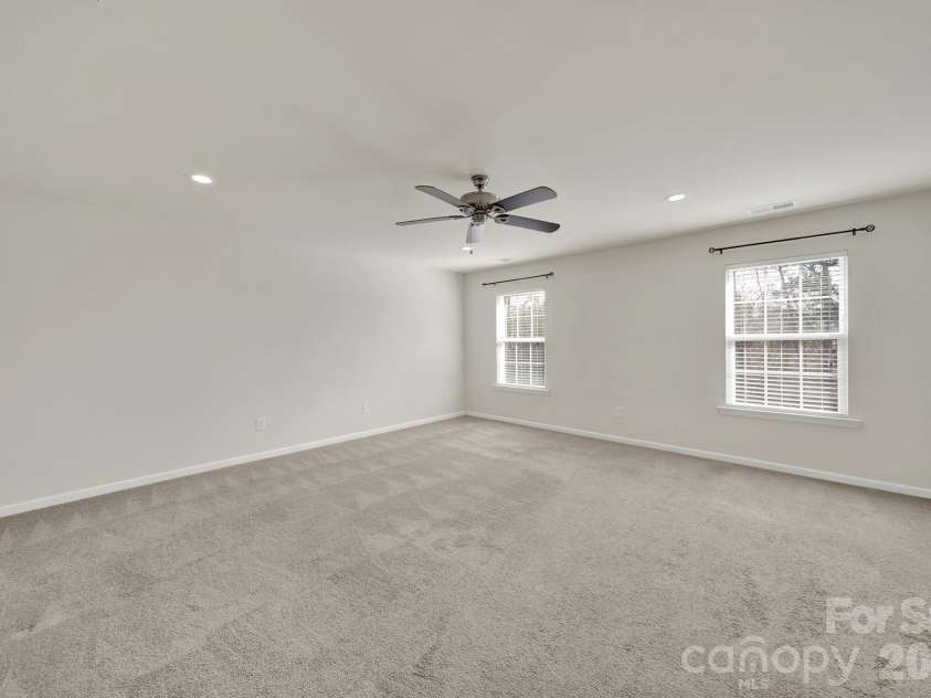 10328 Ebbets Road, Charlotte, NC 28273.  MLS# CAR4409878, YatesRealty ID 35104. Primary Bedroom