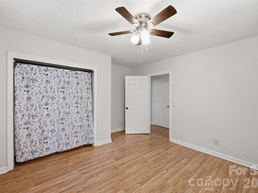 1320 Tom Fox Street, Morganton, NC 28655.  MLS# CAR4397352, YatesRealty ID 35105. 