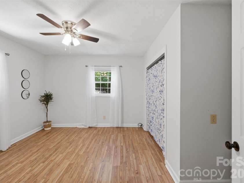 1320 Tom Fox Street, Morganton, NC 28655.  MLS# CAR4397352, YatesRealty ID 35105. 