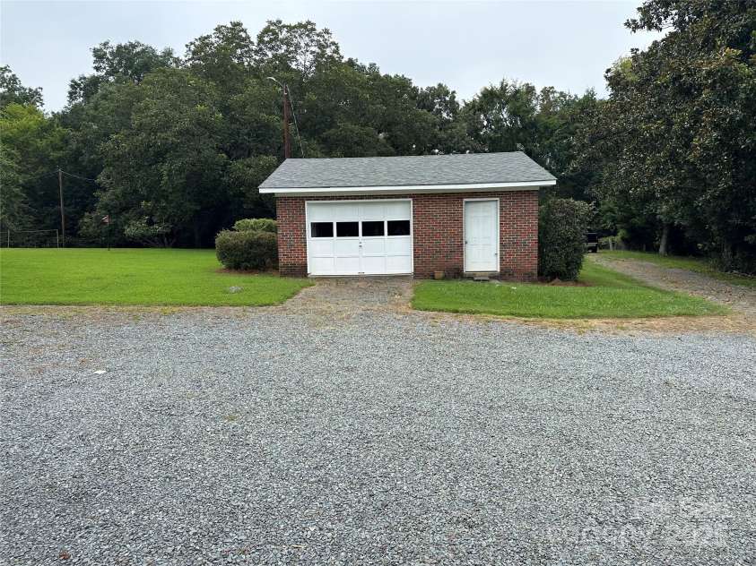 483 Allenton Street, Norwood, NC 28128.  MLS# CAR4295608, YatesRealty ID 35105. 