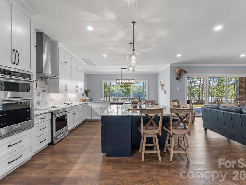 95 Linville View Drive, Nebo, NC 28761.  MLS# CAR4395600, YatesRealty ID 35107. 