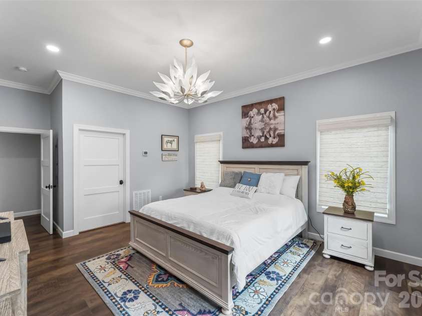 95 Linville View Drive, Nebo, NC 28761.  MLS# CAR4395600, YatesRealty ID 35107. 