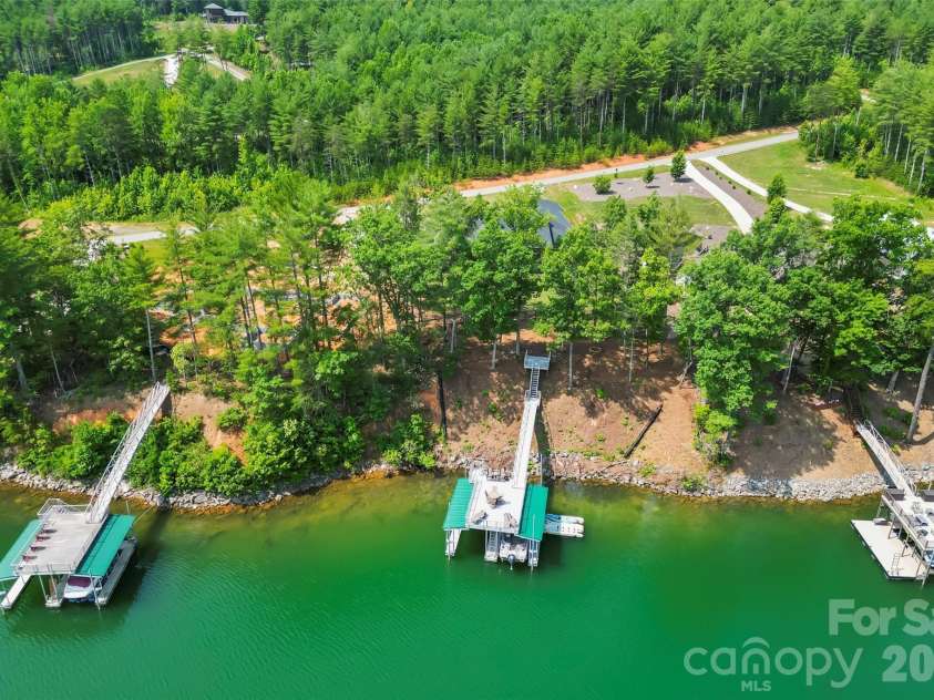 95 Linville View Drive, Nebo, NC 28761.  MLS# CAR4395600, YatesRealty ID 35107. 
