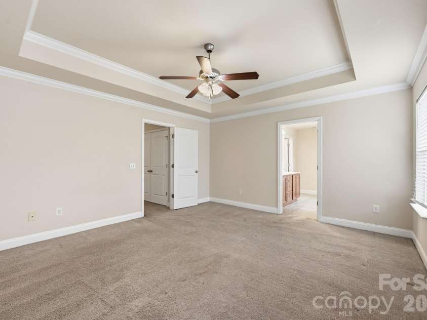 7820 Rockland Drive, Charlotte, NC 28213.  MLS# CAR4395155, YatesRealty ID 35108. 
