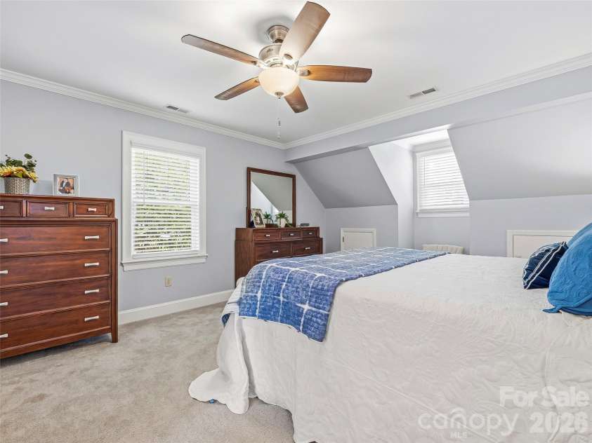 1005 Windsor Drive, Asheville, NC 28803.  MLS# CAR4399959, YatesRealty ID 35109. 