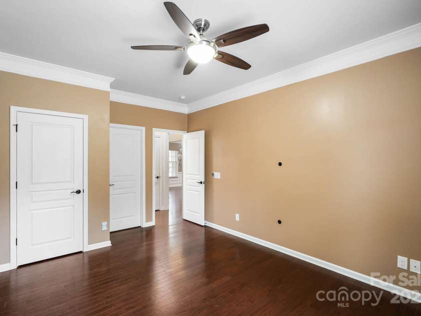 9714 Woburn Road, Charlotte, NC 28277.  MLS# CAR4289272, YatesRealty ID 35109. 