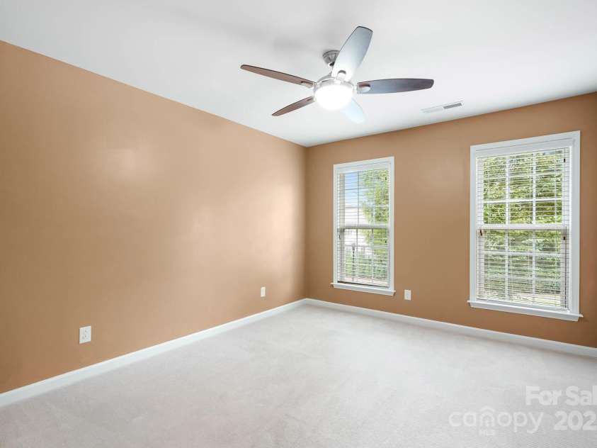 9714 Woburn Road, Charlotte, NC 28277.  MLS# CAR4289272, YatesRealty ID 35109. 