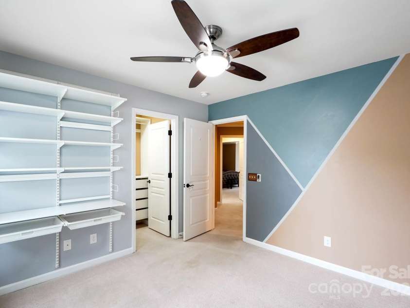 9714 Woburn Road, Charlotte, NC 28277.  MLS# CAR4289272, YatesRealty ID 35109. 