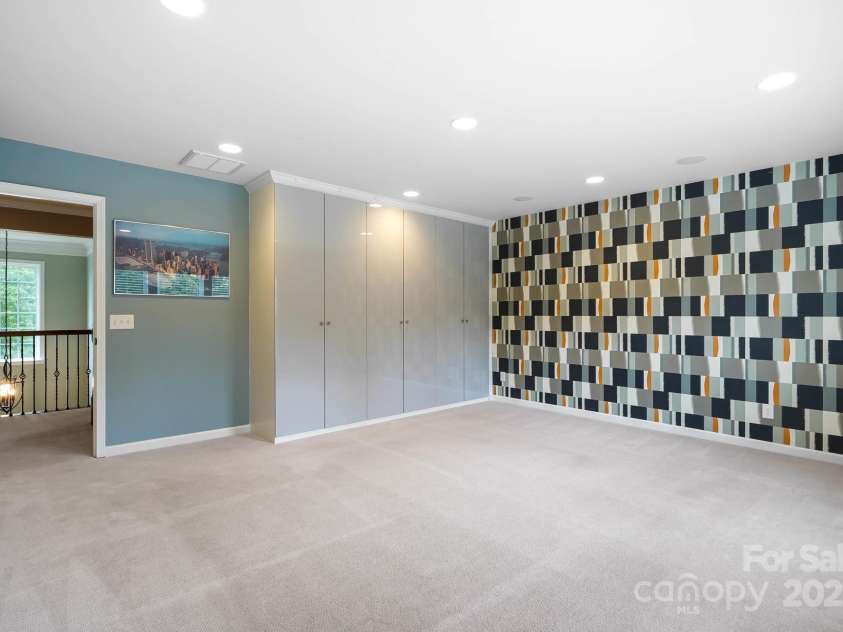 9714 Woburn Road, Charlotte, NC 28277.  MLS# CAR4289272, YatesRealty ID 35109. 