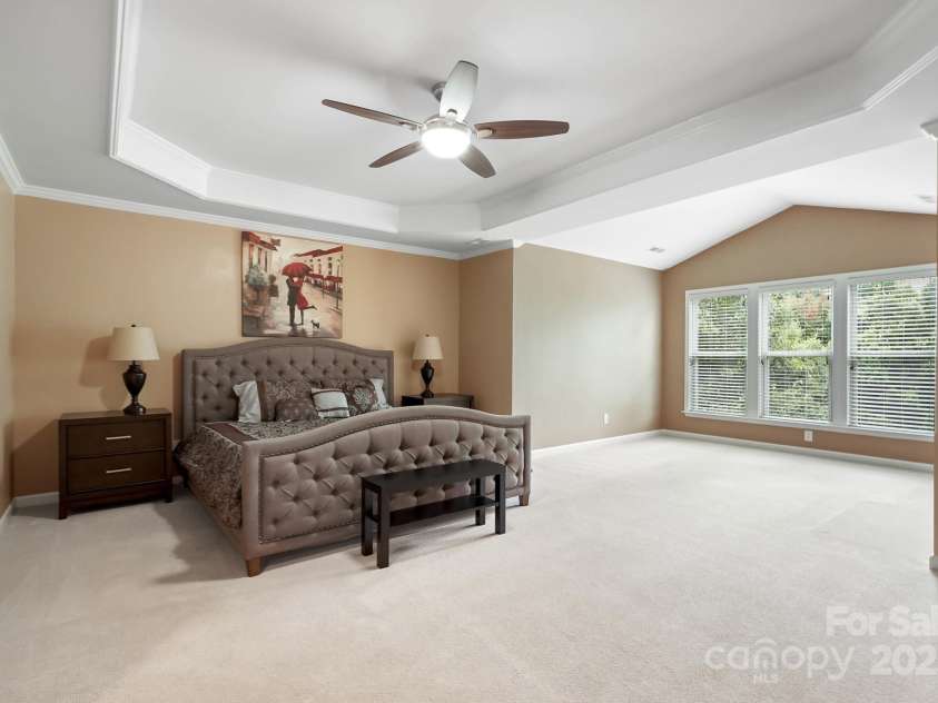 9714 Woburn Road, Charlotte, NC 28277.  MLS# CAR4289272, YatesRealty ID 35109. 