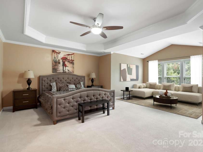 9714 Woburn Road, Charlotte, NC 28277.  MLS# CAR4289272, YatesRealty ID 35109. Virtually Staged