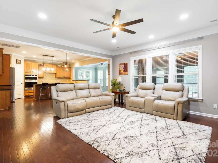9714 Woburn Road, Charlotte, NC 28277.  MLS# CAR4289272, YatesRealty ID 35109. Virtually Staged