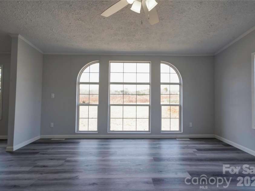 112 Jenny Drive, Shelby, NC 28152.  MLS# CAR4346824, YatesRealty ID 3511. 
