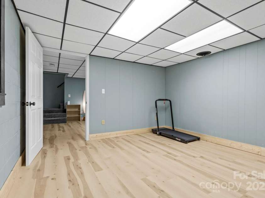 1910 Normandy Road, Kannapolis, NC 28081.  MLS# CAR4289059, YatesRealty ID 35110. 