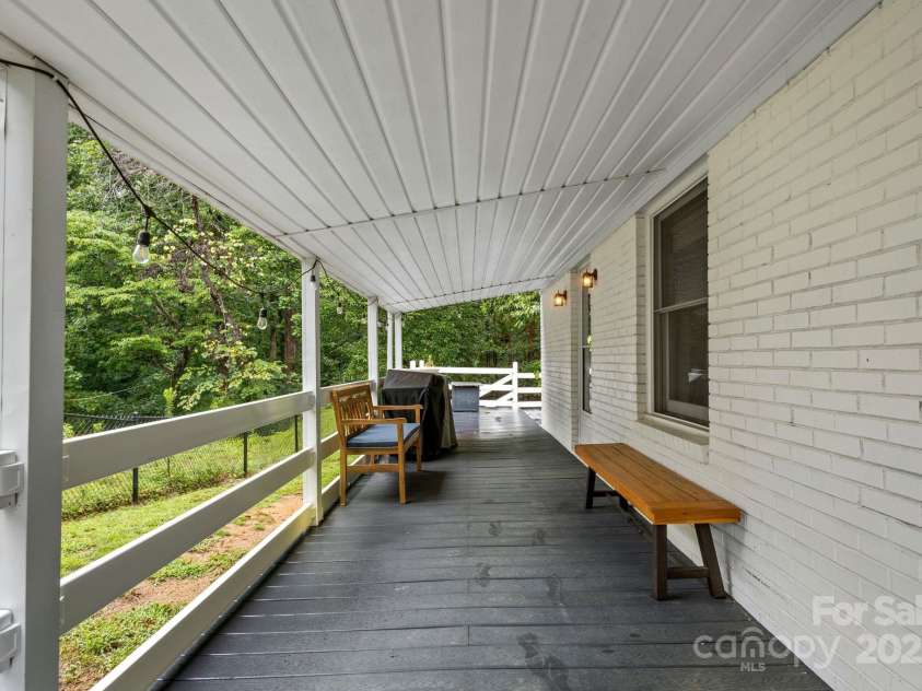 1910 Normandy Road, Kannapolis, NC 28081.  MLS# CAR4289059, YatesRealty ID 35110. 