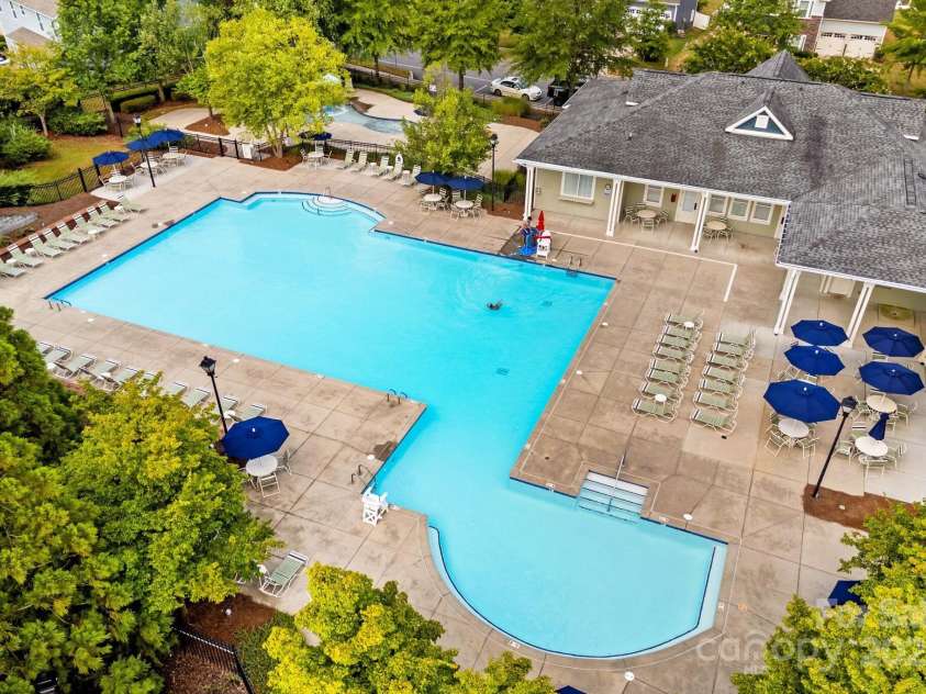 15879 Sharon Dale Drive, Davidson, NC 28036.  MLS# CAR4286571, YatesRealty ID 35111. Generous-sized community pool & clubhouse.