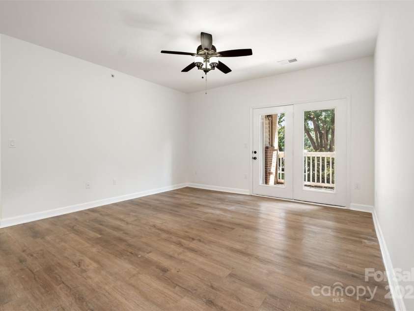 11725 Ridgeway Park Drive, Charlotte, NC 28277.  MLS# CAR4294025, YatesRealty ID 35112. 