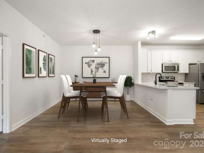 11725 Ridgeway Park Drive, Charlotte, NC 28277.  MLS# CAR4294025, YatesRealty ID 35112. 