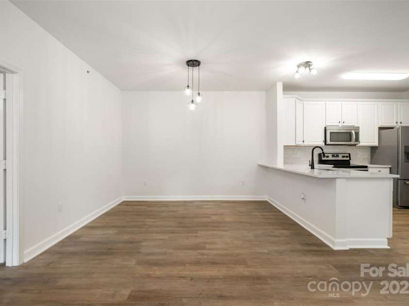 11725 Ridgeway Park Drive, Charlotte, NC 28277.  MLS# CAR4294025, YatesRealty ID 35112. 