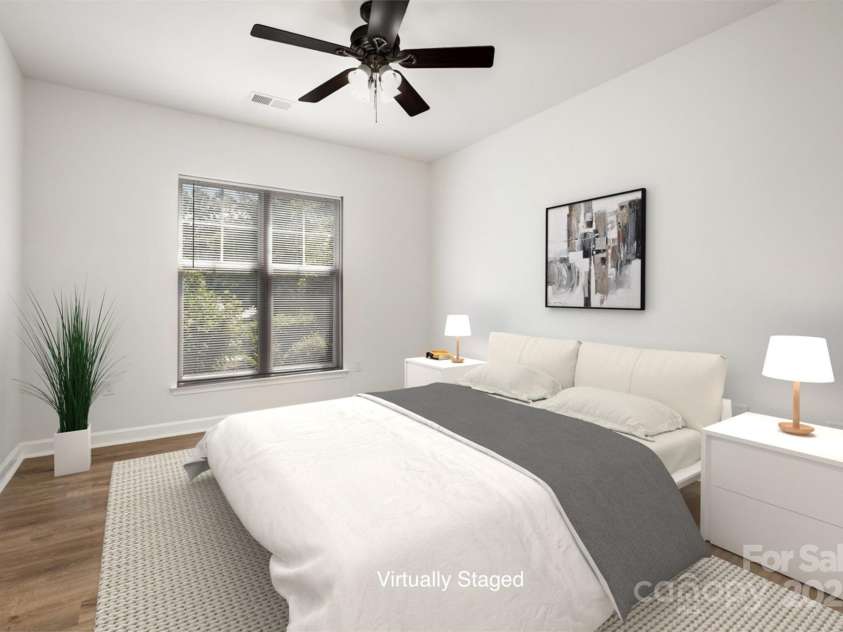 11725 Ridgeway Park Drive, Charlotte, NC 28277.  MLS# CAR4294025, YatesRealty ID 35112. 